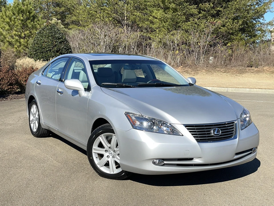 2008 Lexus ES 5th Gen - Image 28 of 31
