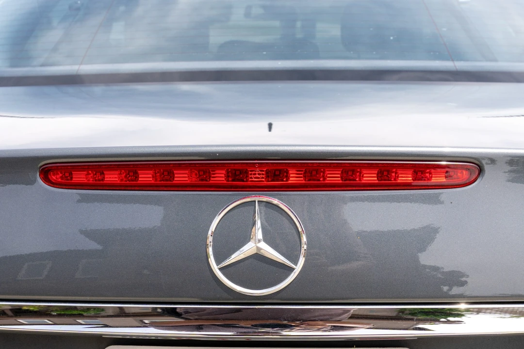 2008 Mercedes-Benz W211 E-Class - Image 22 of 31