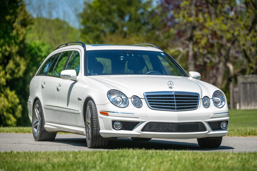 2008 Mercedes-Benz W211 E 55 & E 63 AMG - Image 8 of 31