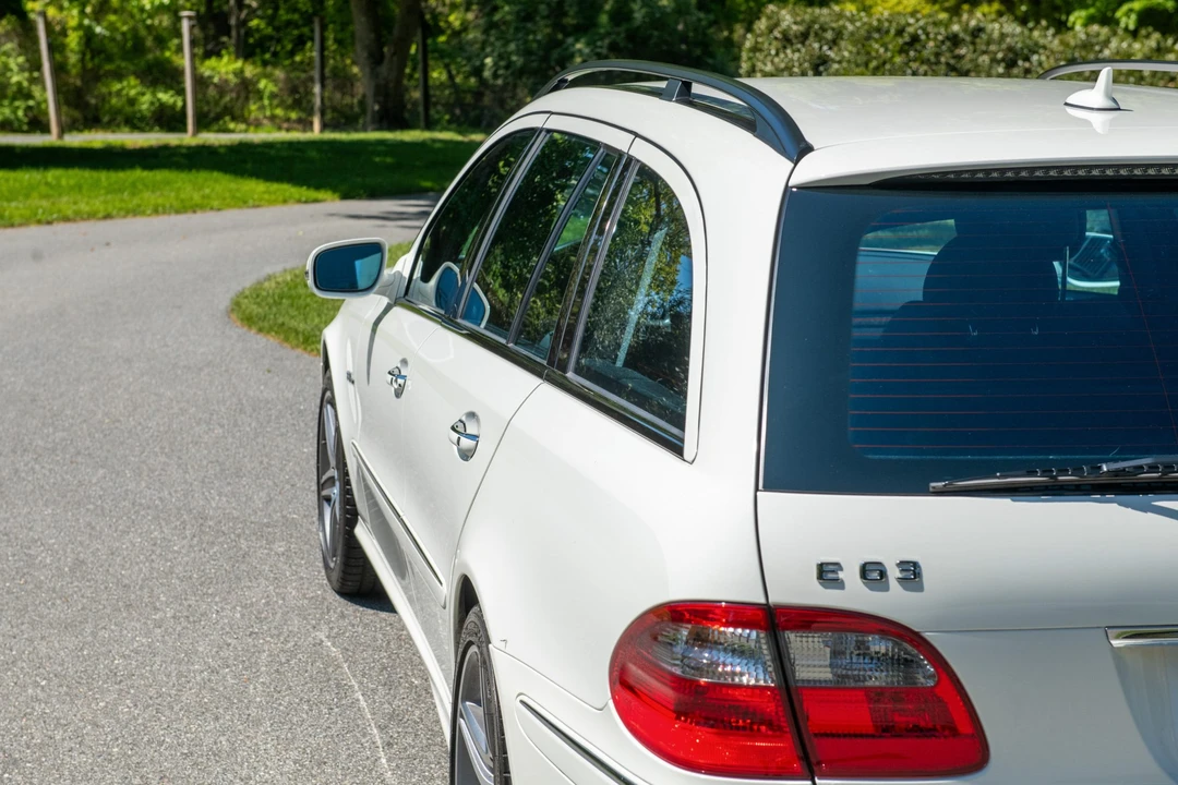 2008 Mercedes-Benz W211 E 55 & E 63 AMG - Image 22 of 31