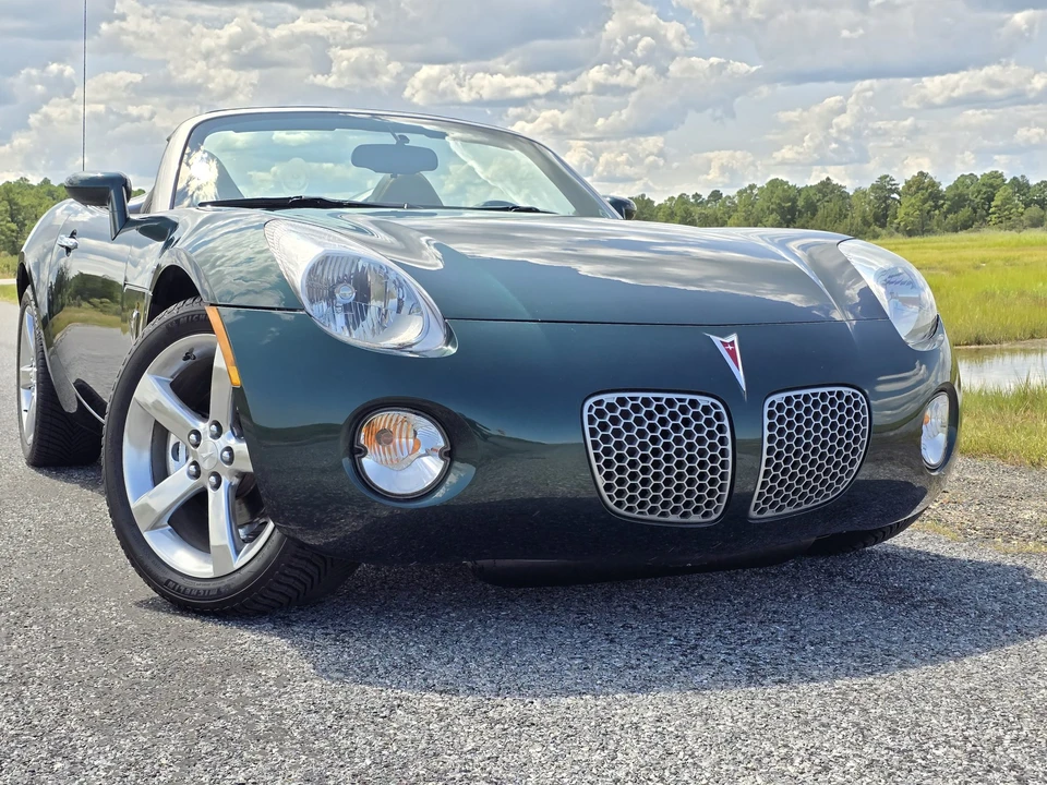2008 Pontiac Solstice - Image 9 of 31