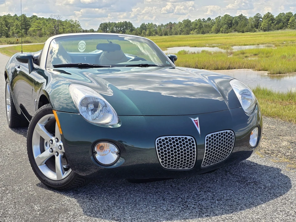2008 Pontiac Solstice - Image 8 of 31