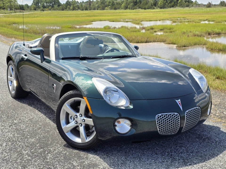 2008 Pontiac Solstice - Image 7 of 31