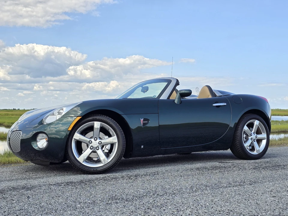 2008 Pontiac Solstice - Image 24 of 31
