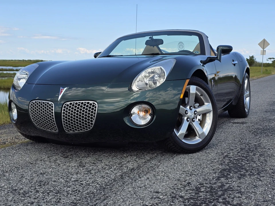2008 Pontiac Solstice - Image 17 of 31
