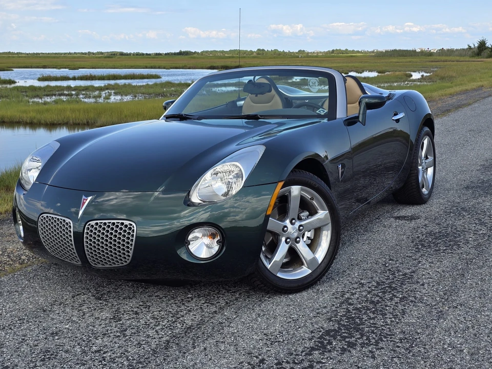 2008 Pontiac Solstice - Image 18 of 31