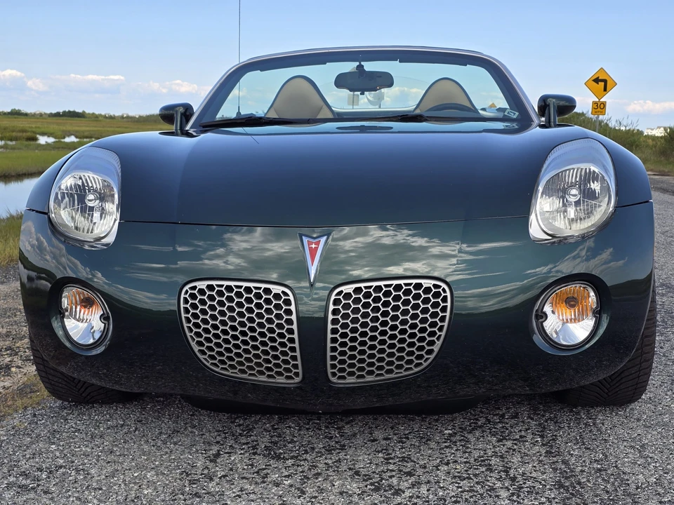 2008 Pontiac Solstice - Image 13 of 31