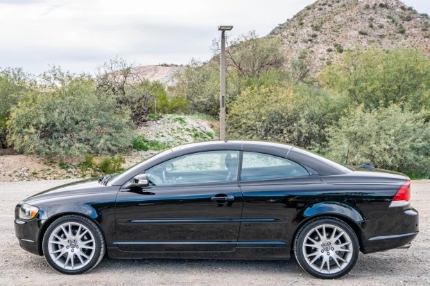 2008 Volvo C70 2nd Gen - Image 3 of 7