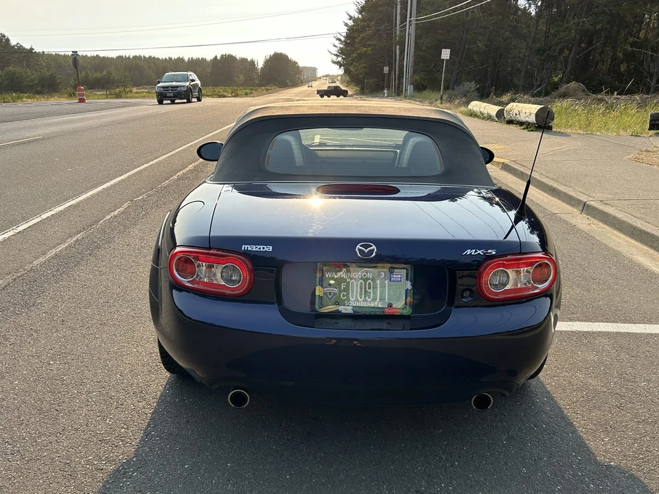 2009 Mazda NC MX-5 Miata - Image 8 of 31