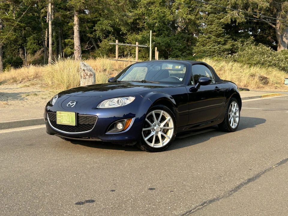 2009 Mazda NC MX-5 Miata - Image 3 of 31