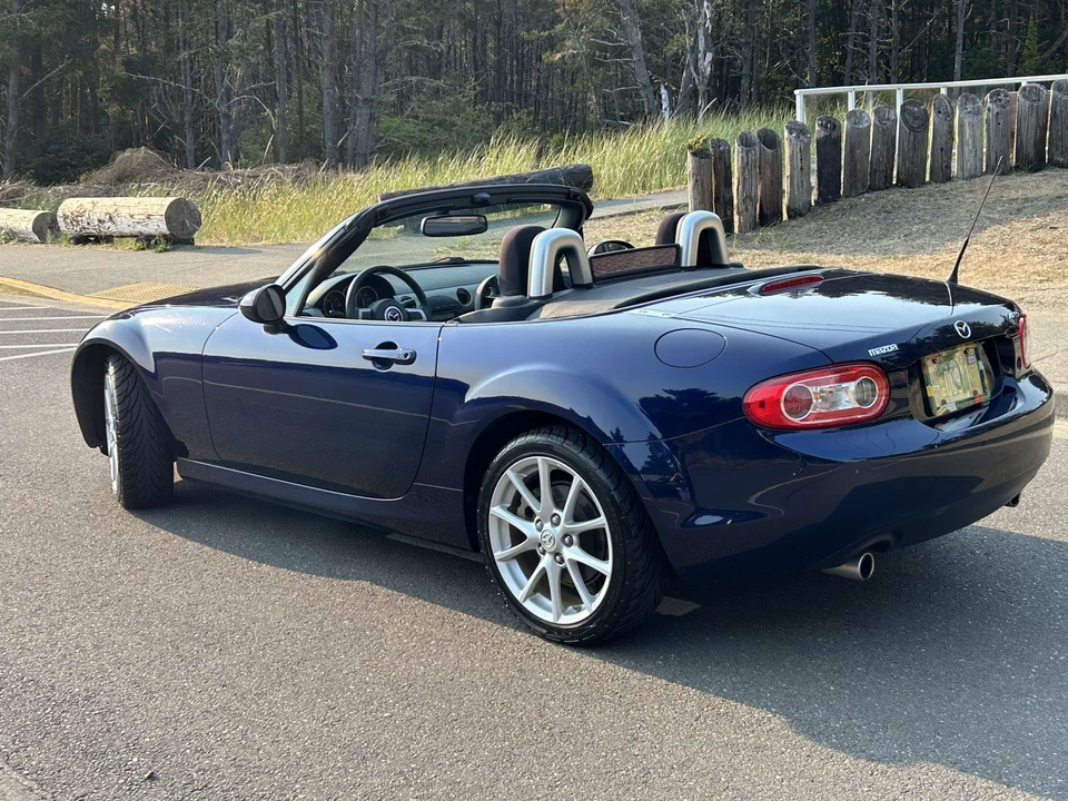 2009 Mazda NC MX-5 Miata - Image 17 of 31