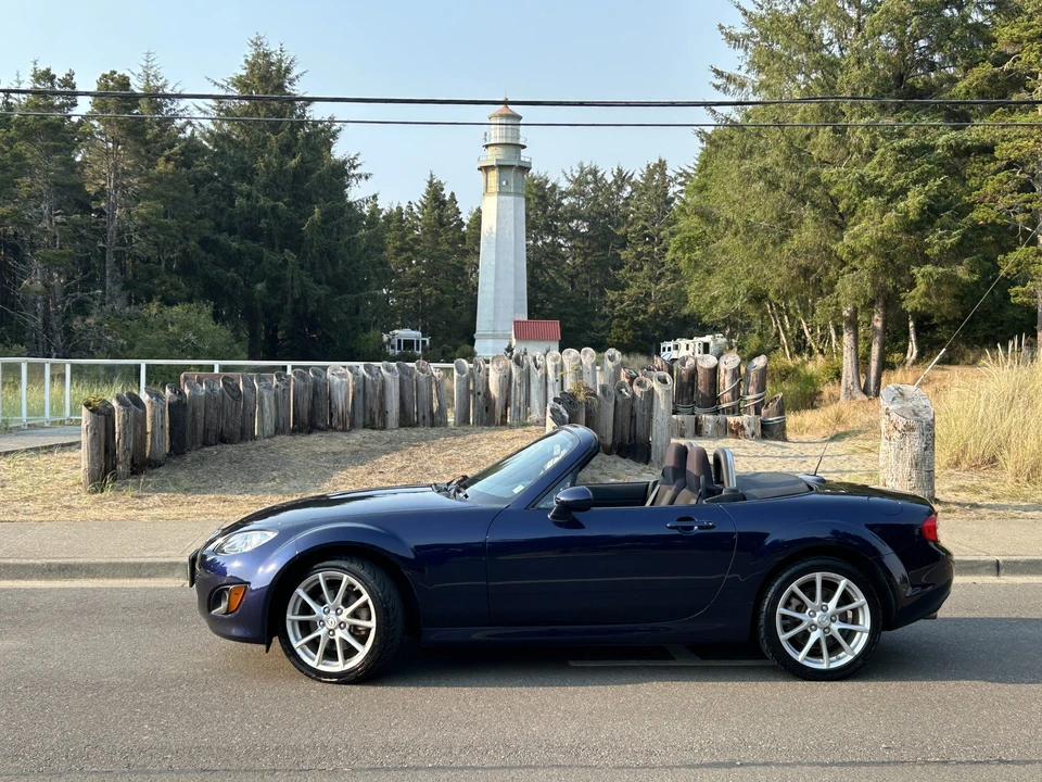 2009 Mazda NC MX-5 Miata - Image 16 of 31