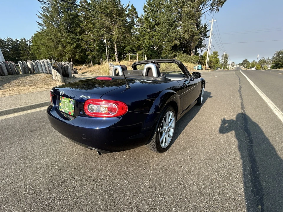 2009 Mazda NC MX-5 Miata - Image 19 of 31