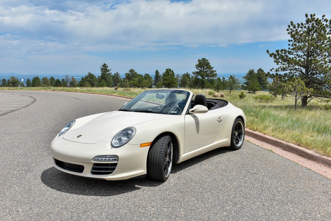 2009 Porsche 997 Carrera 4S - Image 2 of 31