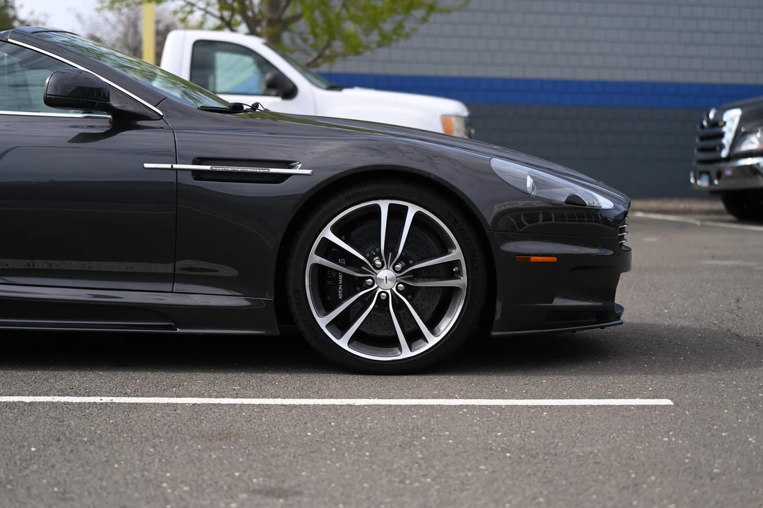 2010 Aston Martin DBS (2008-2012) - Image 24 of 31