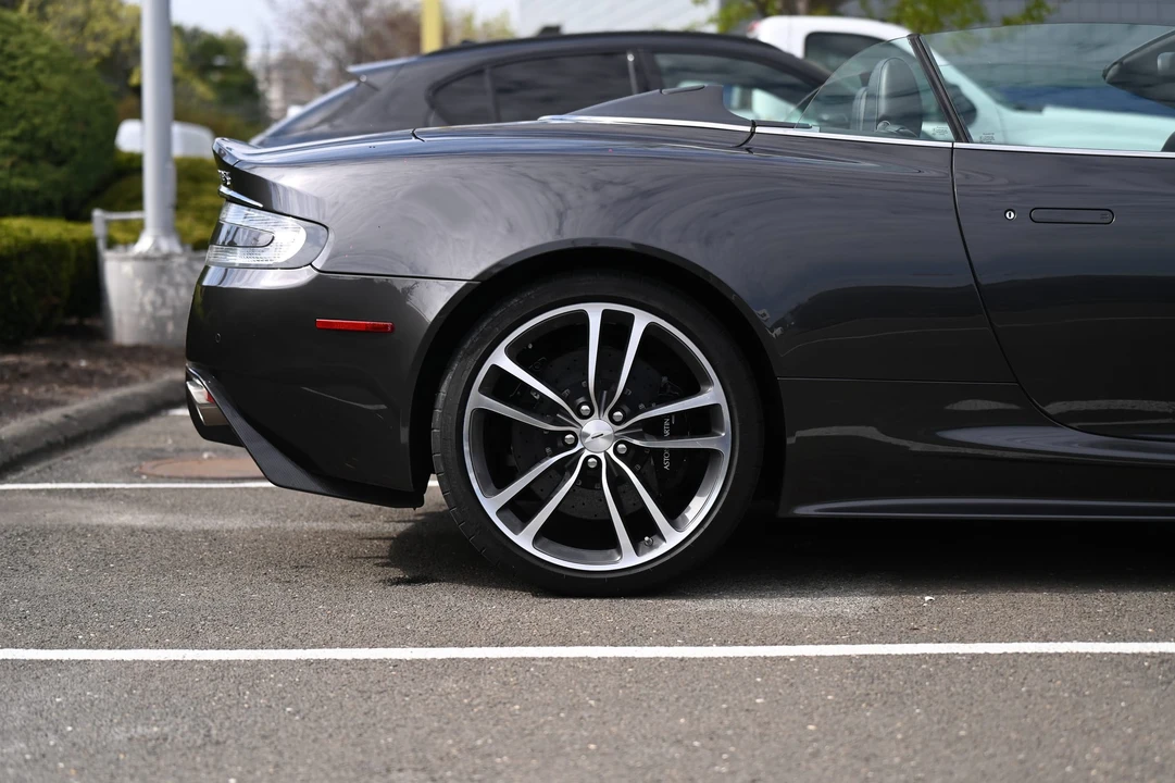 2010 Aston Martin DBS (2008-2012) - Image 23 of 31