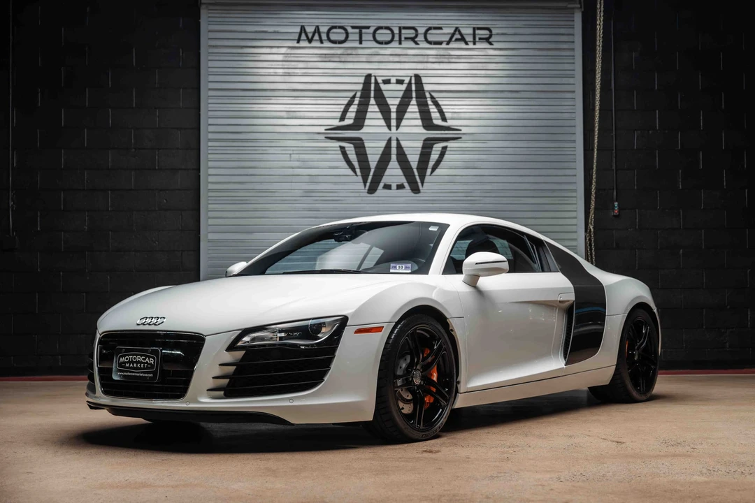 2010 Audi 42 R8 - Image 7 of 31