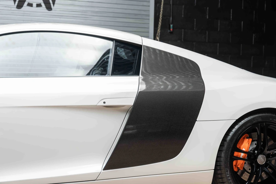 2010 Audi 42 R8 - Image 25 of 31