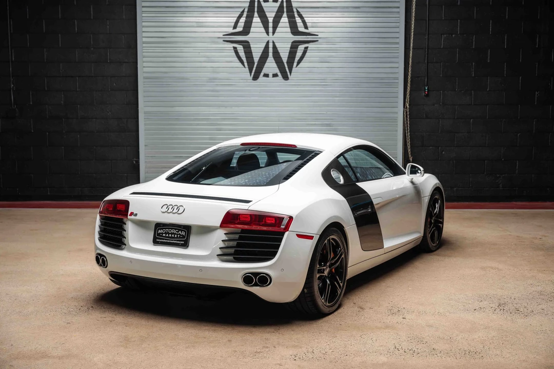 2010 Audi 42 R8 - Image 15 of 31