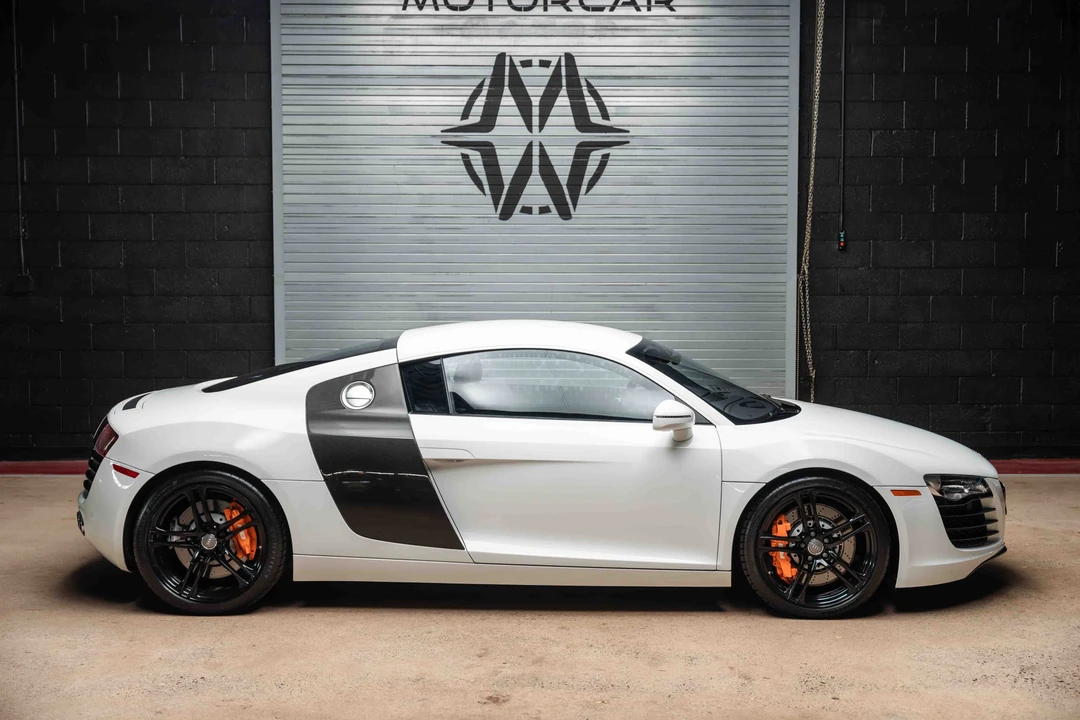 2010 Audi 42 R8 - Image 13 of 31