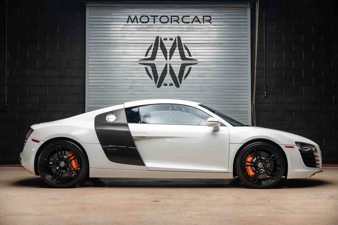 2010 Audi 42 R8 - Image 14 of 31