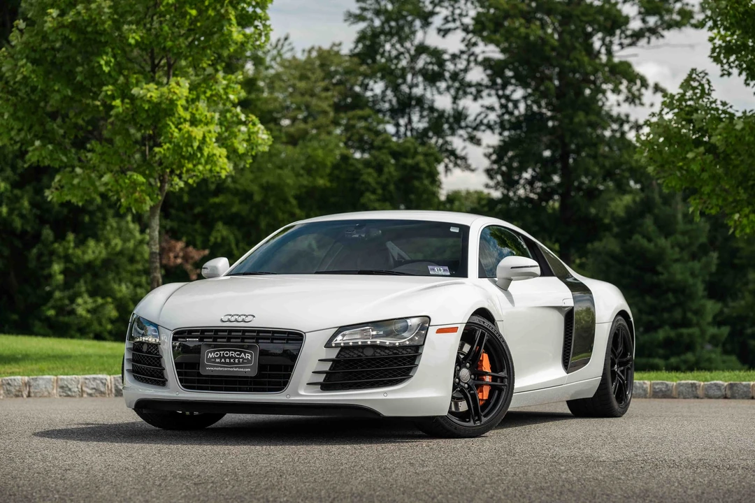 2010 Audi 42 R8 - Image 3 of 31