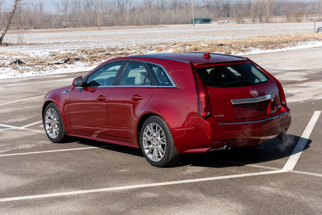 2010 Cadillac CTS 2nd Gen - Image 9 of 31