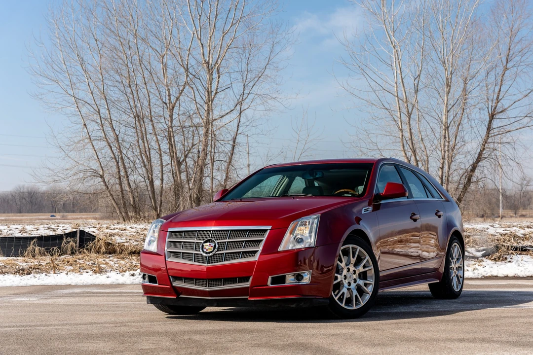 2010 Cadillac CTS 2nd Gen - Image 2 of 31