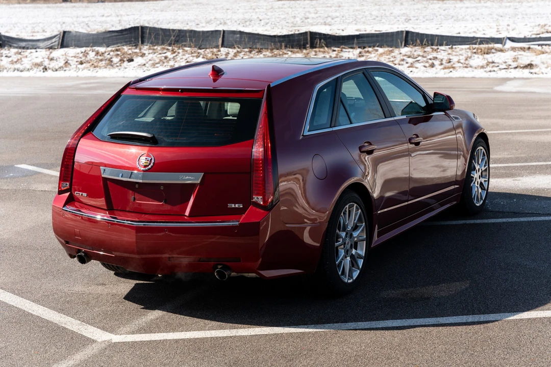 2010 Cadillac CTS 2nd Gen - Image 17 of 31