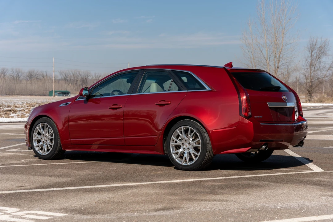 2010 Cadillac CTS 2nd Gen - Image 7 of 31