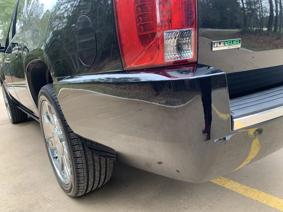 2010 Cadillac Escalade & EXT 3rd Gen - Image 29 of 31