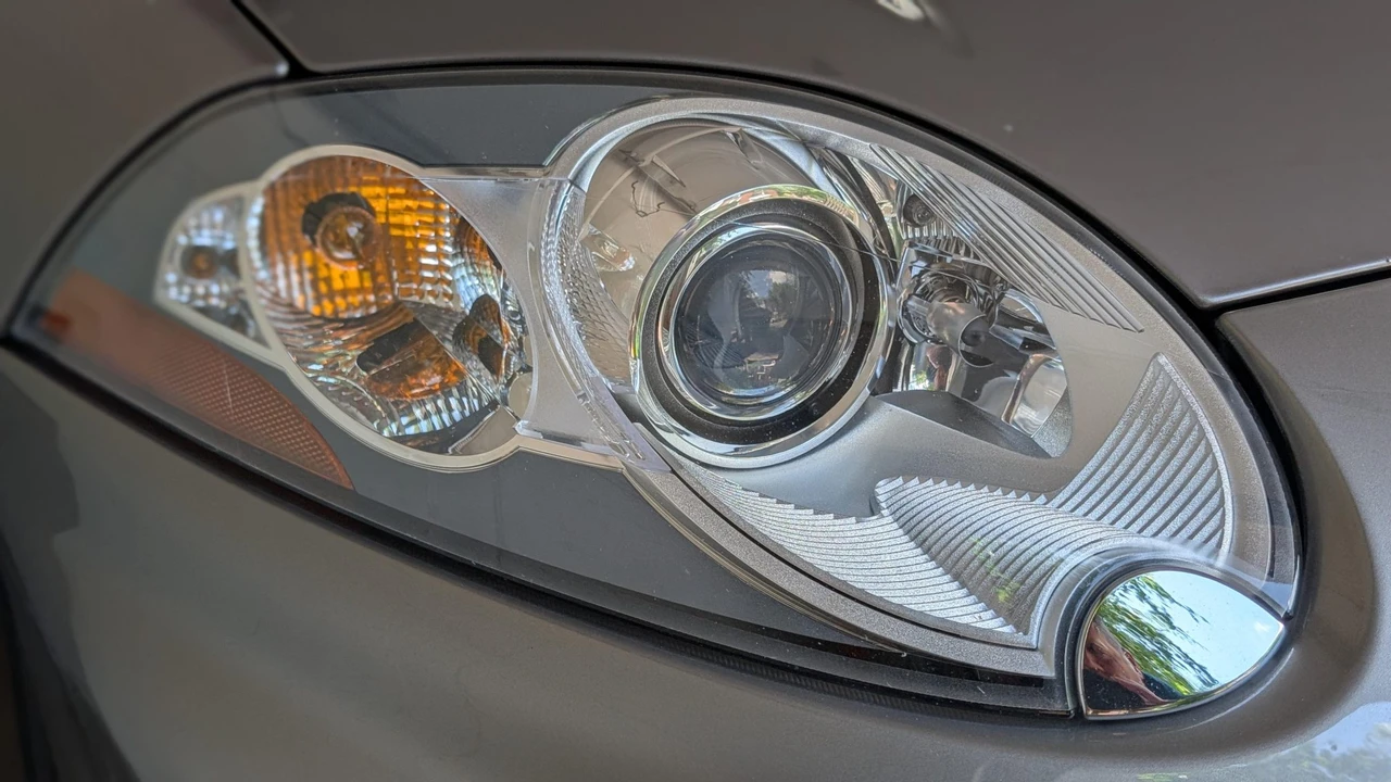 2010 Jaguar X150 XKR - Image 20 of 31