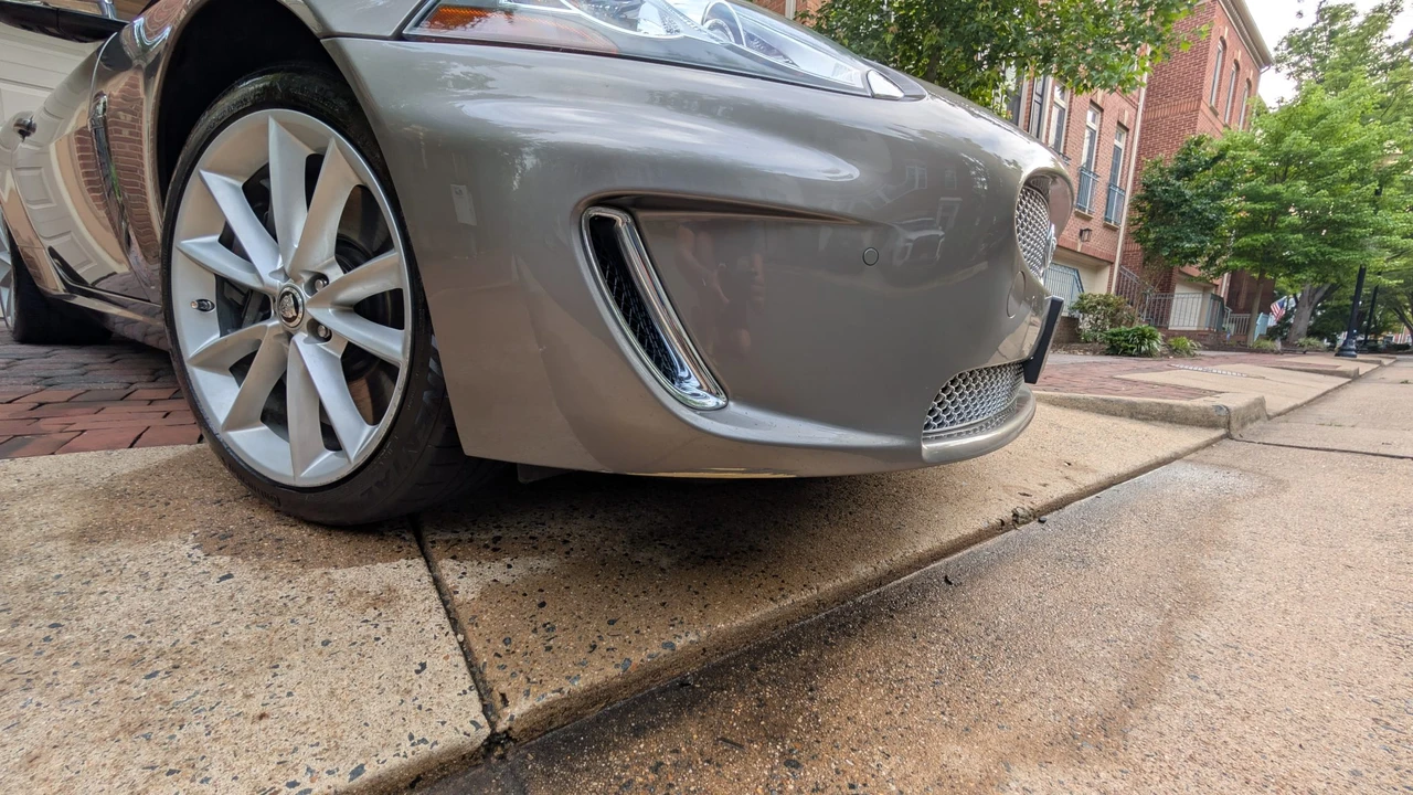 2010 Jaguar X150 XKR - Image 16 of 31
