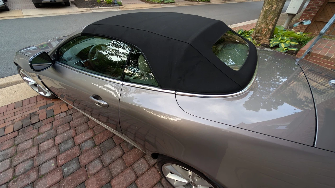 2010 Jaguar X150 XKR - Image 17 of 31