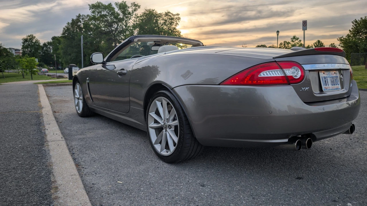 2010 Jaguar X150 XKR - Image 14 of 31