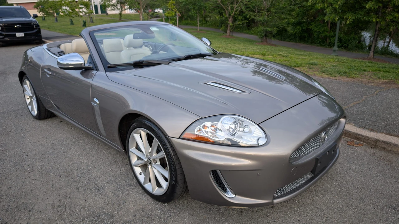 2010 Jaguar X150 XKR - Image 9 of 31