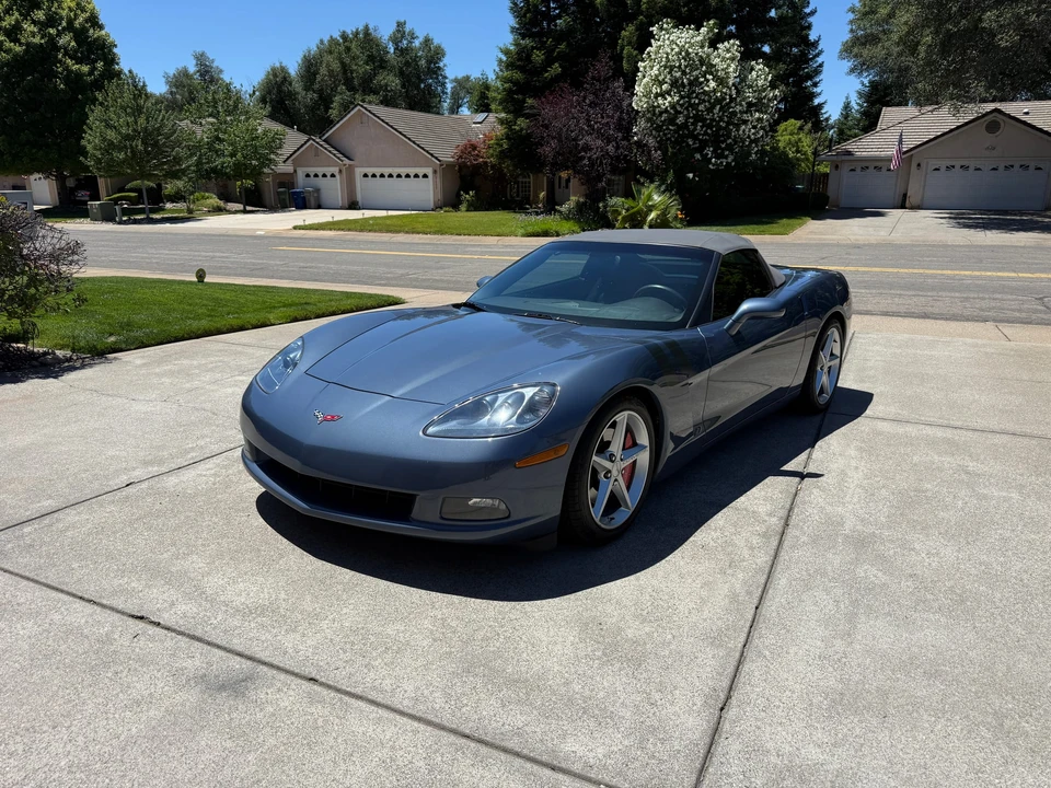 2011 Chevrolet Corvette C6 - Image 6 of 31