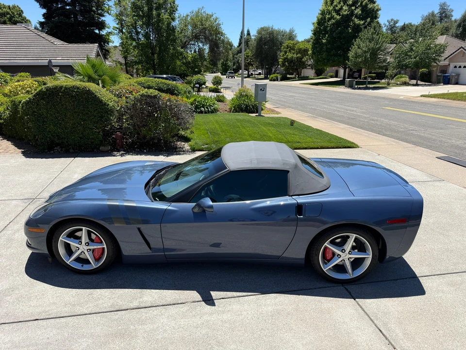 2011 Chevrolet Corvette C6 - Image 8 of 31