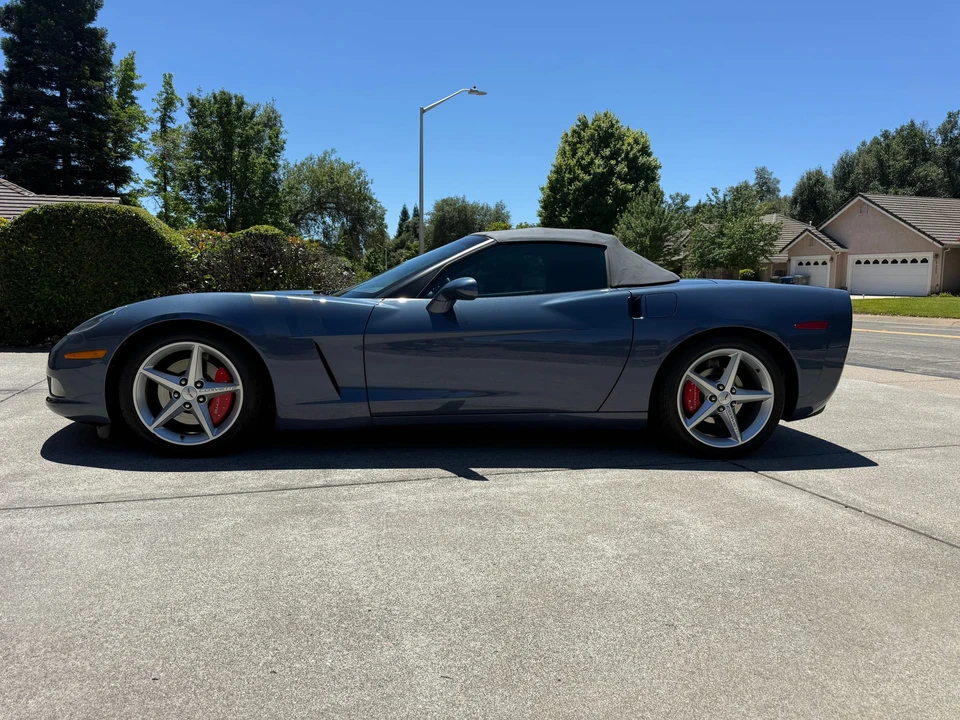 2011 Chevrolet Corvette C6 - Image 10 of 31