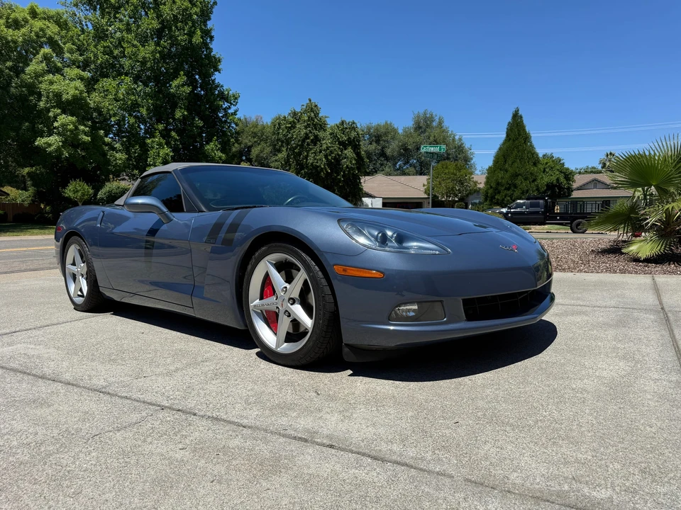 2011 Chevrolet Corvette C6 - Image 24 of 31
