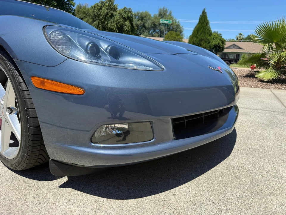 2011 Chevrolet Corvette C6 - Image 25 of 31
