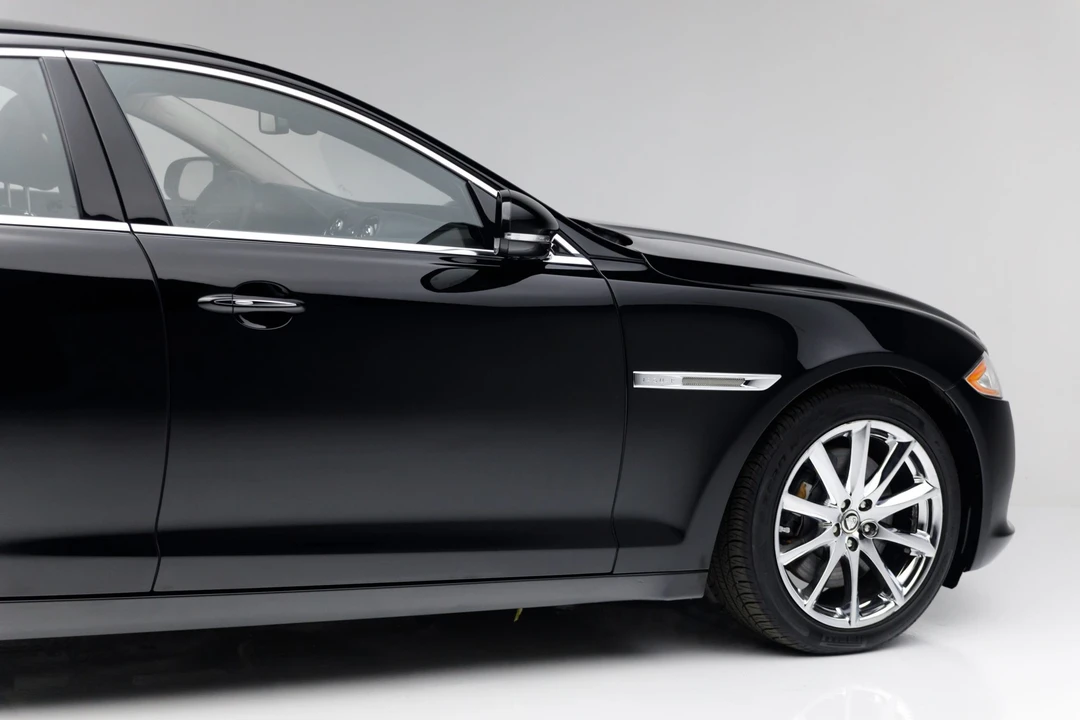 2011 Jaguar X351 XJ - Image 24 of 31