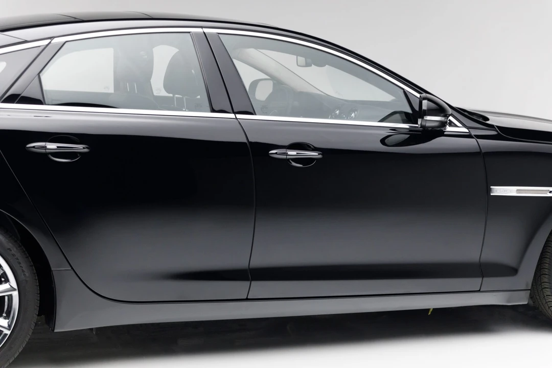 2011 Jaguar X351 XJ - Image 23 of 31