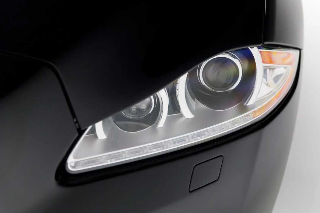 2011 Jaguar X351 XJ - Image 26 of 31