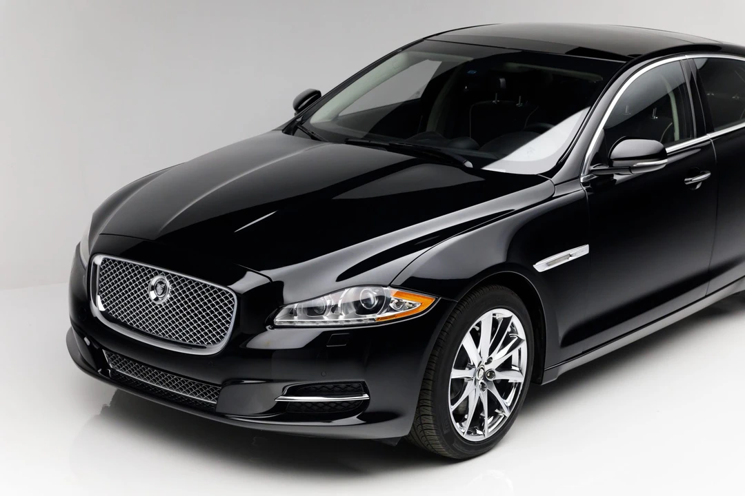 2011 Jaguar X351 XJ - Image 16 of 31