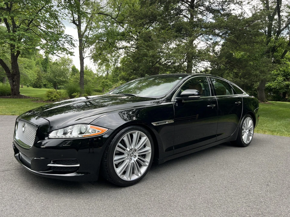 2011 Jaguar X351 XJ - Image 3 of 31
