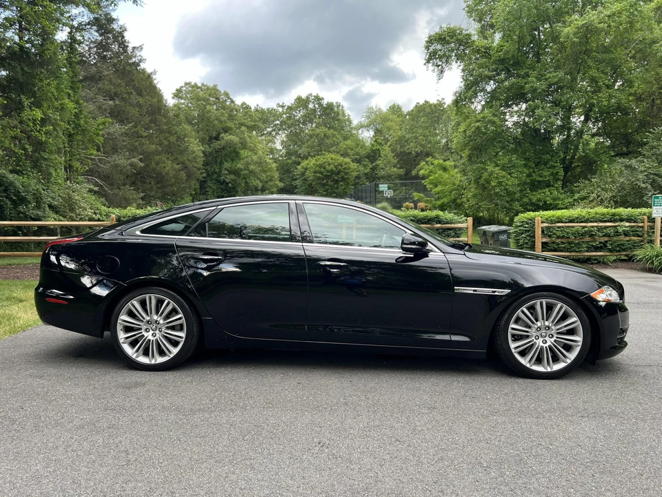 2011 Jaguar X351 XJ - Image 12 of 31
