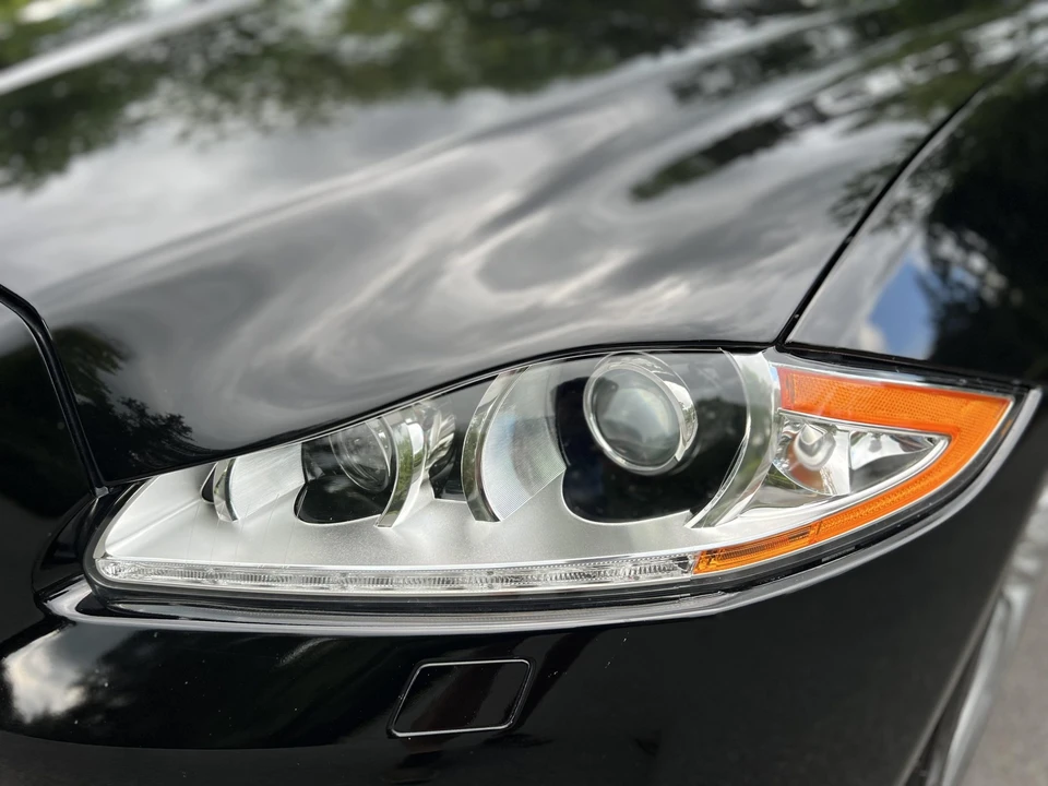 2011 Jaguar X351 XJ - Image 25 of 31