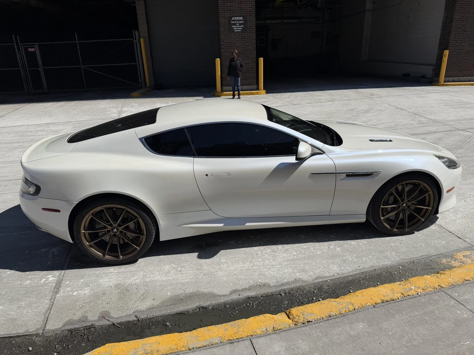 2012 Aston Martin Virage (2011-2012) - Image 14 of 31