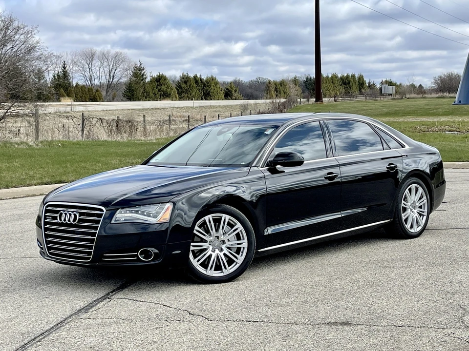 2012 Audi D4 A8 - Image 10 of 31